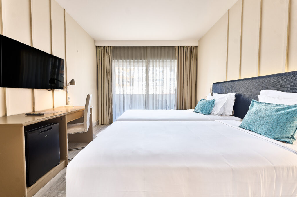 TRYP Costa da Caparica